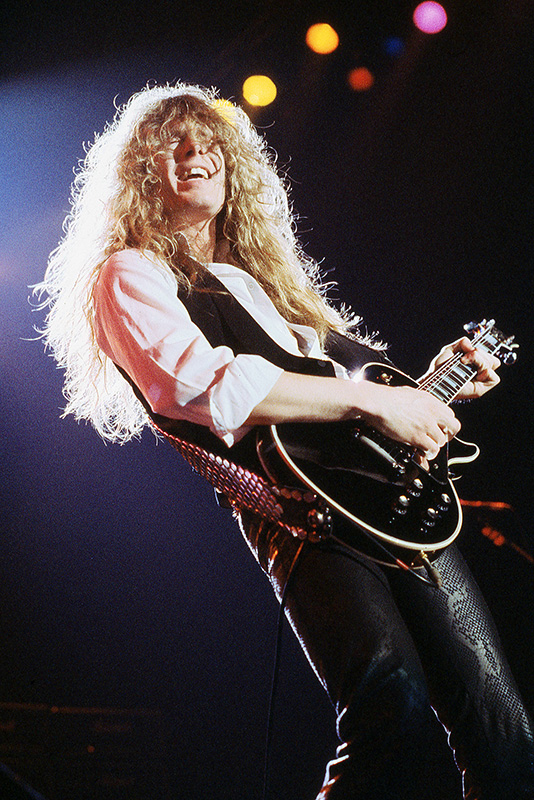 Whitesnake_Stockholm_1985_006_14x21cm